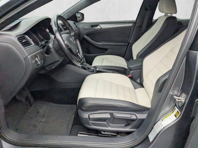 2016 Volkswagen Jetta 4dr Auto 1.8T Sport PZEV Sedan