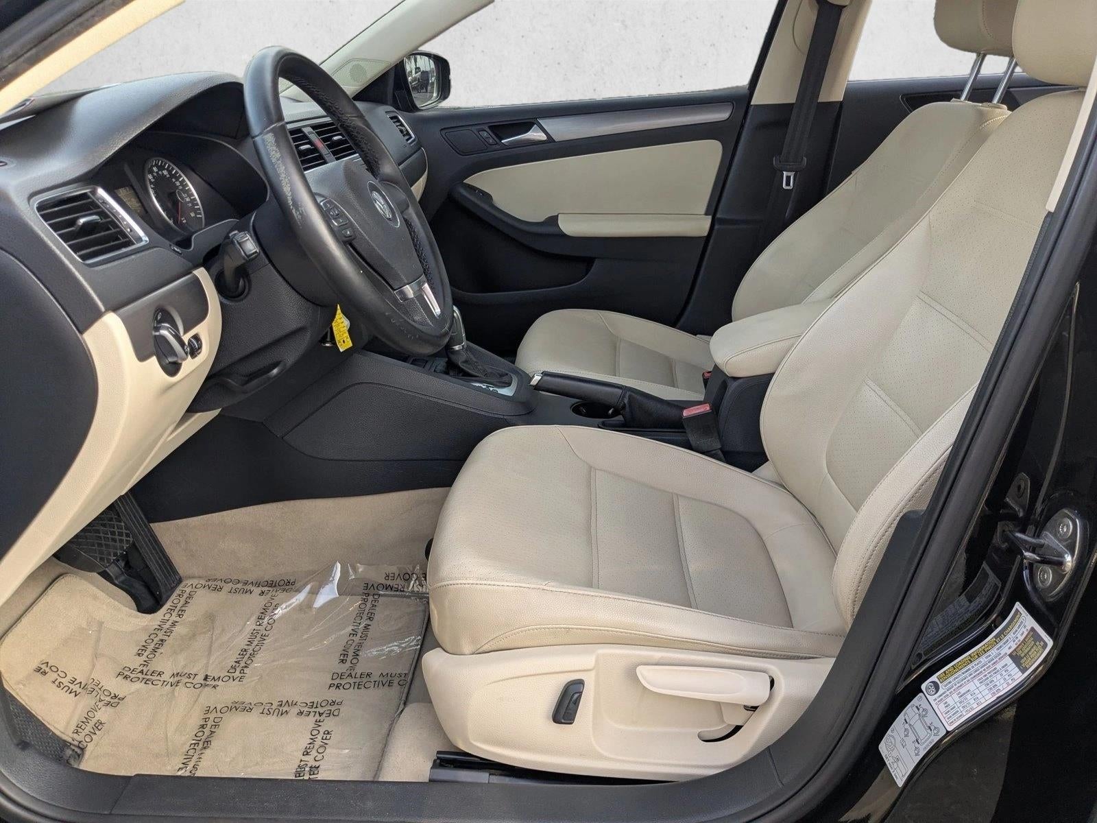 2013 Volkswagen Jetta 4dr DSG TDI Sedan