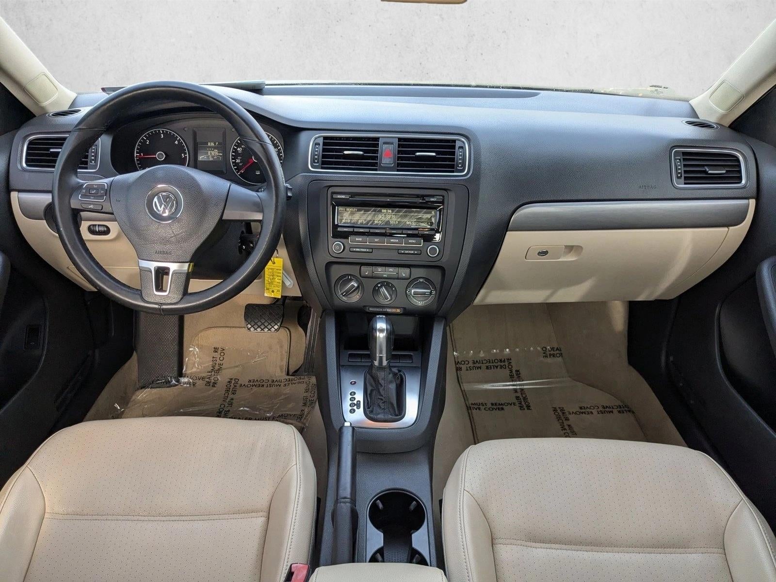 2013 Volkswagen Jetta 4dr DSG TDI Sedan