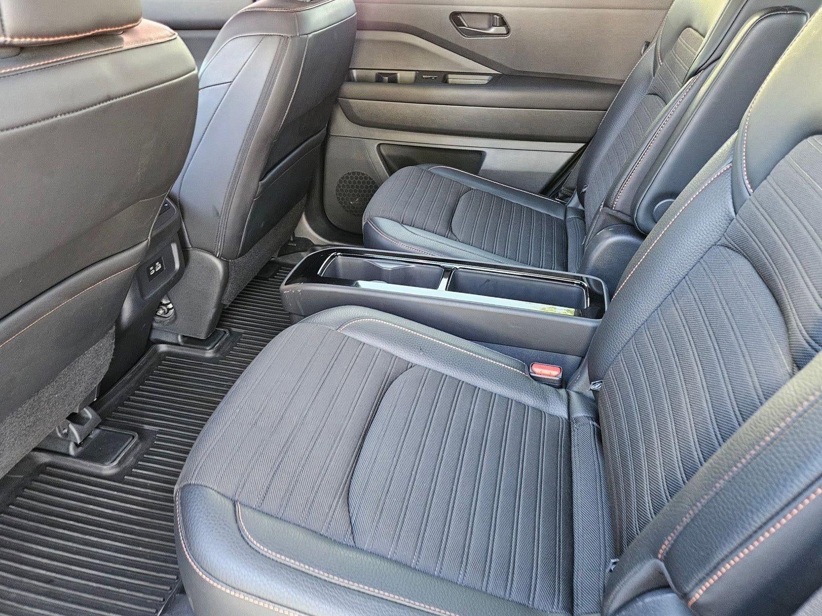 2023 Nissan Pathfinder Rock Creek 4WD