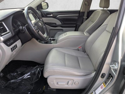 2018 Toyota Highlander Limited Platinum V6 AWD (Natl)