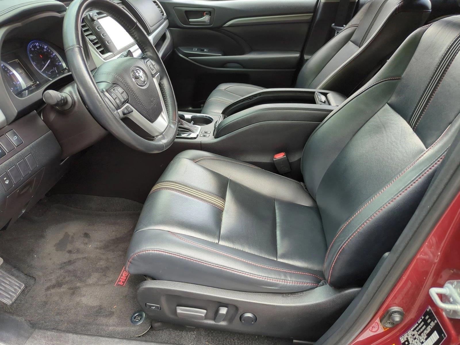 2019 Toyota Highlander SE V6 FWD (Natl)