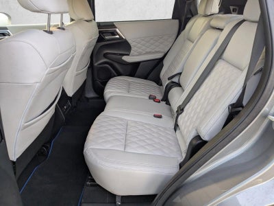 2023 Mitsubishi Outlander PHEV SEL S-AWC