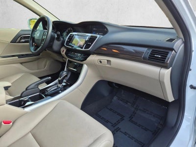 2017 Honda Accord Hybrid Touring Sedan