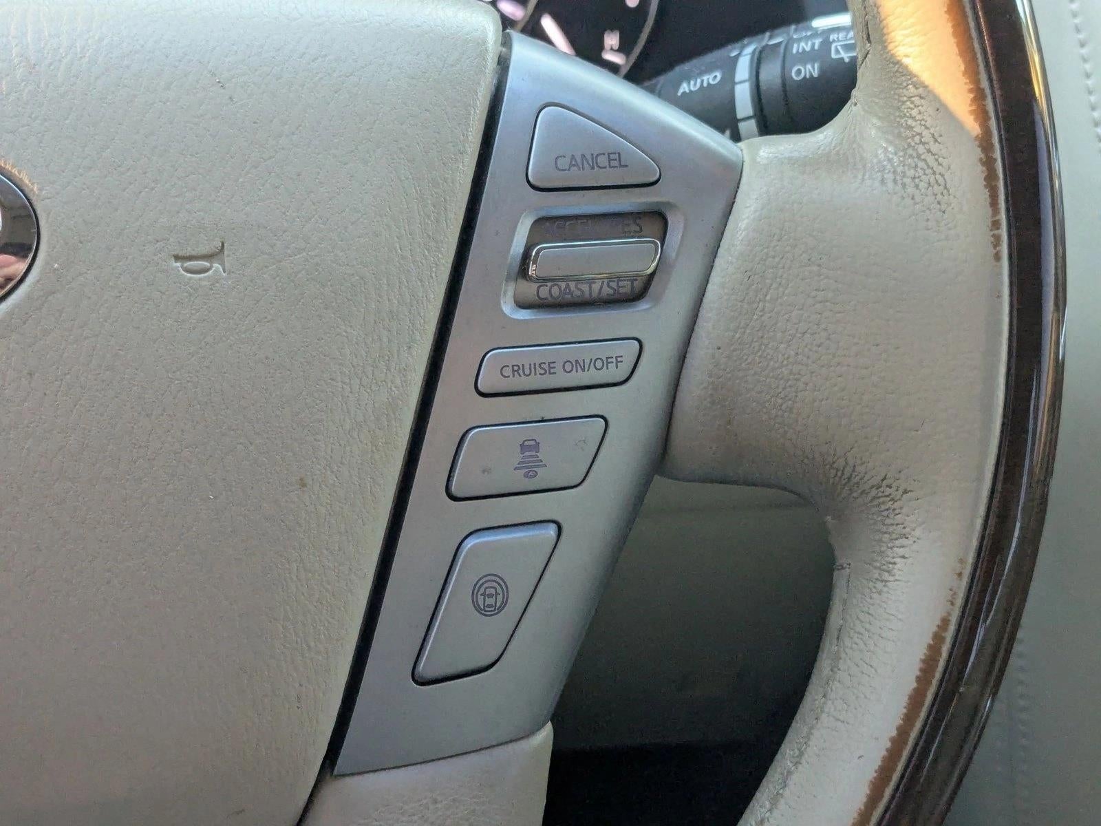 2016 INFINITI QX80 RWD