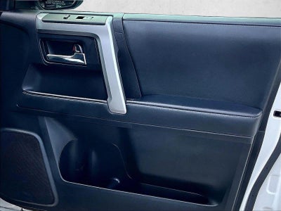 2021 Toyota 4Runner SR5 2WD (Natl)