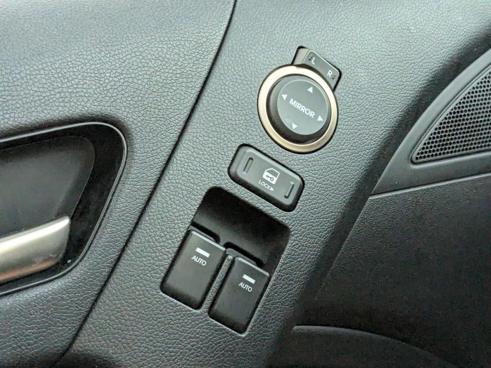 2014 Hyundai GENESIS Coupe 2dr I4 2.0T Auto