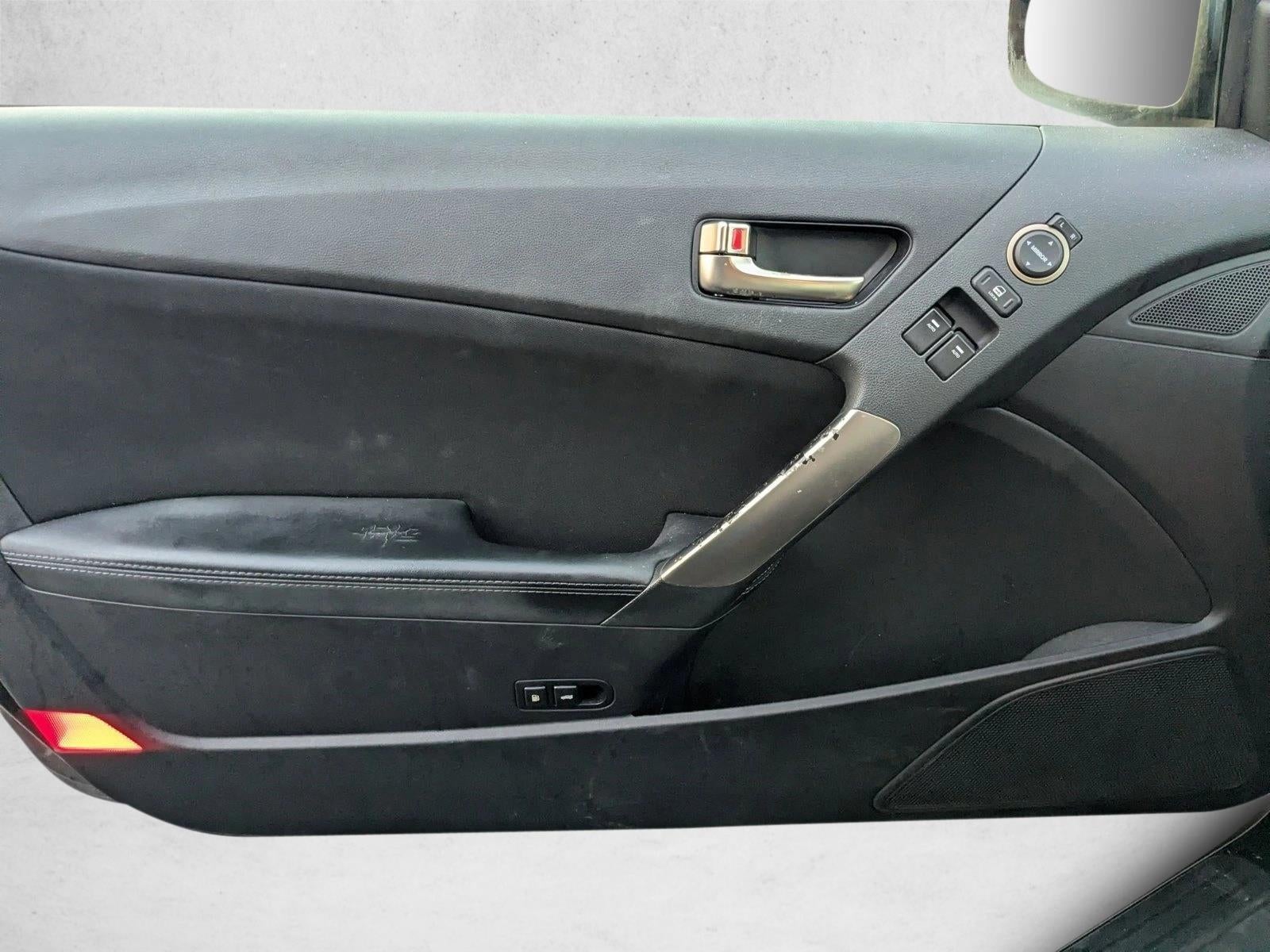 2014 Hyundai GENESIS Coupe 2dr I4 2.0T Auto