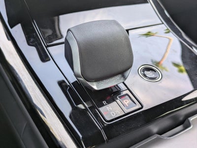 2025 Land Rover Range Rover Sport P360 SE