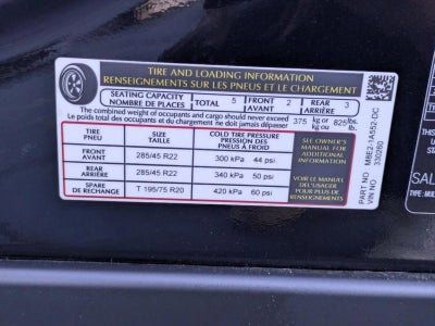 2025 Land Rover Range Rover P550e SE SWB