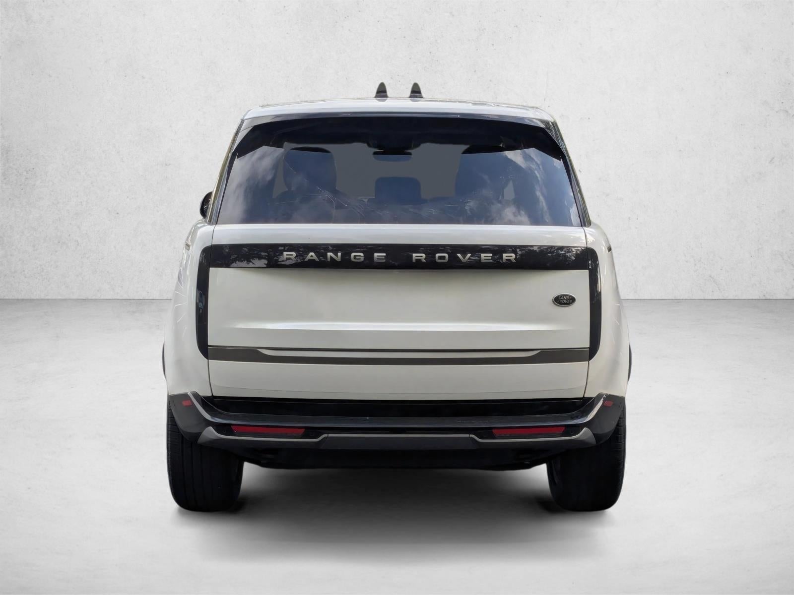 2023 Land Rover Range Rover P400 SE SWB