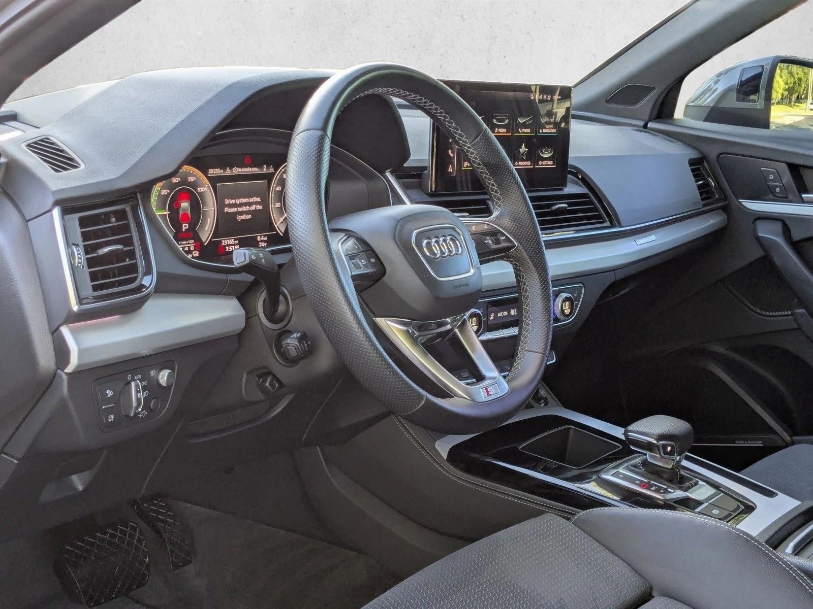 2023 Audi Q5 S line Prestige 55 TFSI e quattro