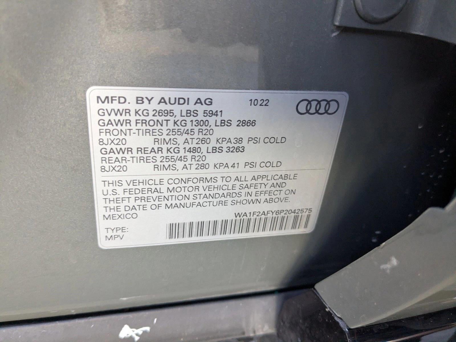 2023 Audi Q5 S line Prestige 55 TFSI e quattro