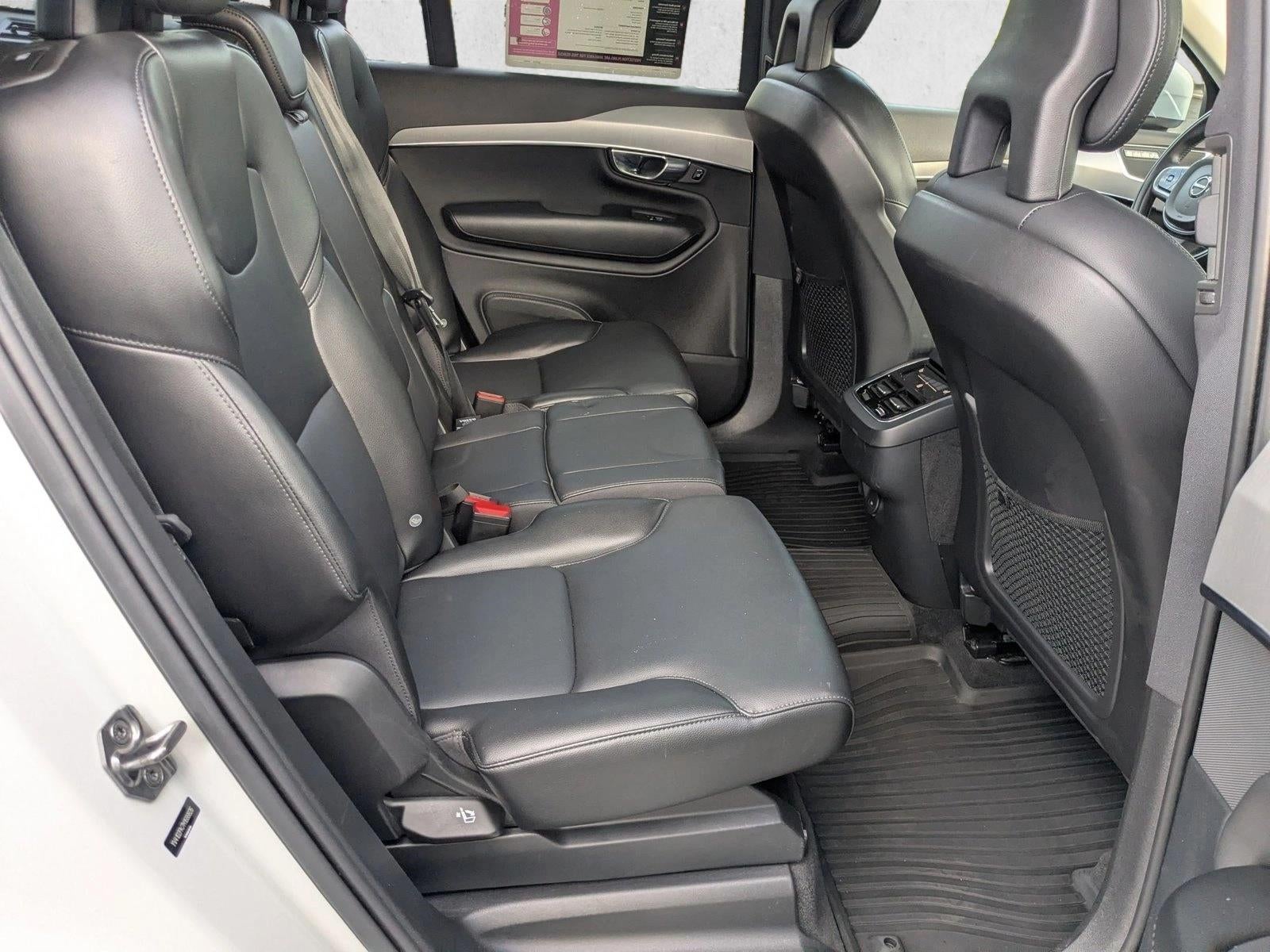 2021 Volvo XC90 T5 AWD Momentum 7P