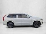 2021 Volvo XC90 T5 AWD Momentum 7P