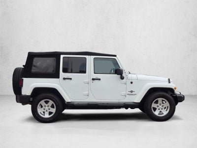 2014 Jeep Wrangler Unlimited 4WD 4dr Freedom Edition *Ltd Avail*