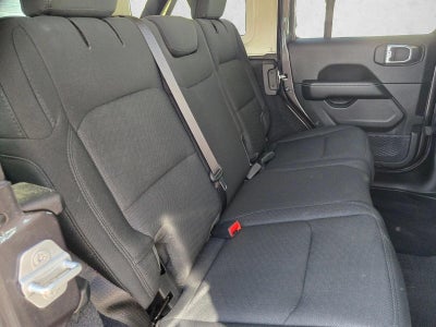 2020 Jeep Wrangler Unlimited Sahara 4x4