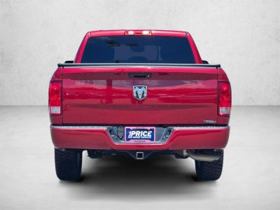 2014 RAM 1500 2WD Crew Cab 5.7 Ft Box Express