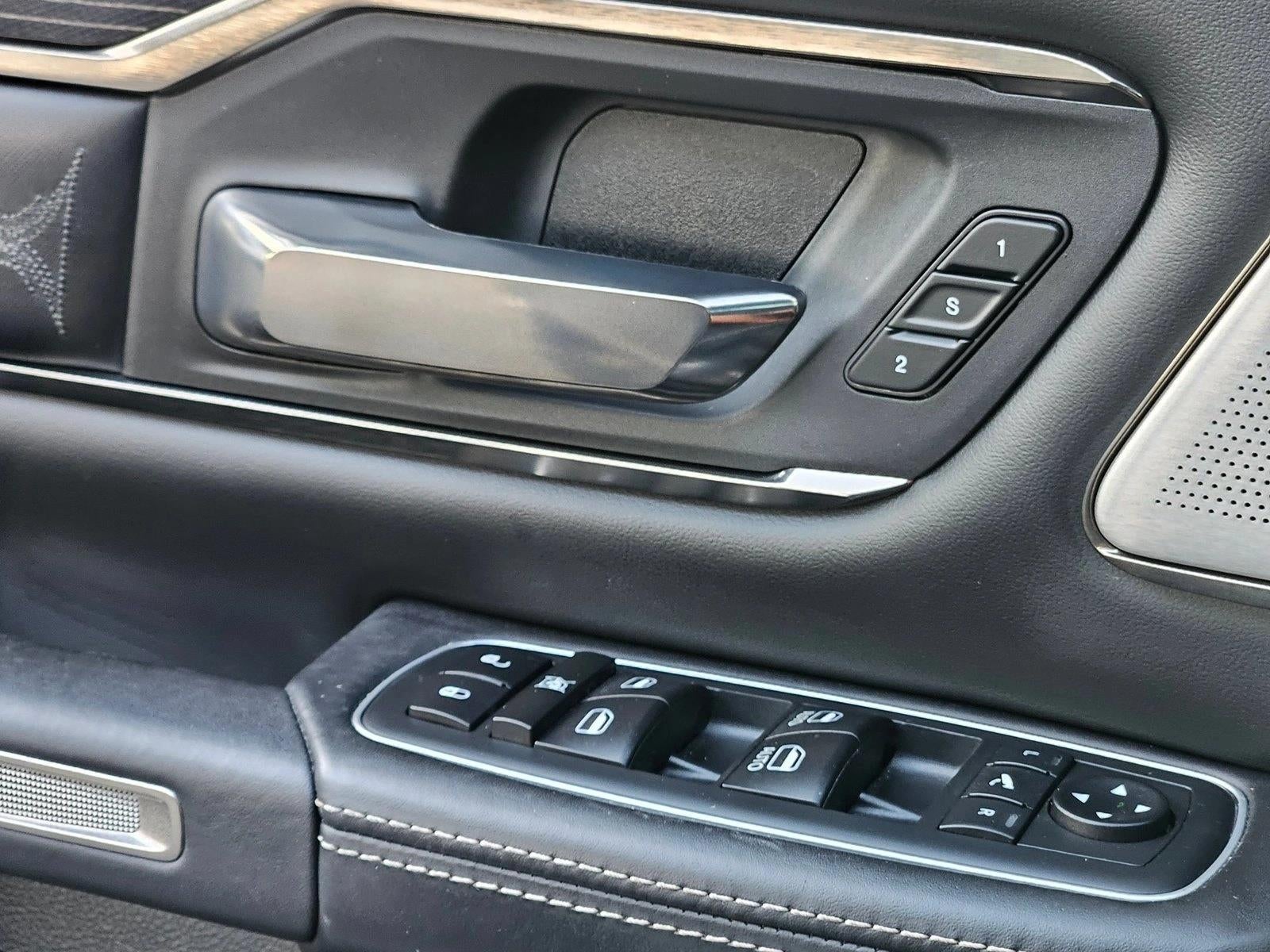 2020 RAM 1500 Limited 4x2 Crew Cab 5'7" Box