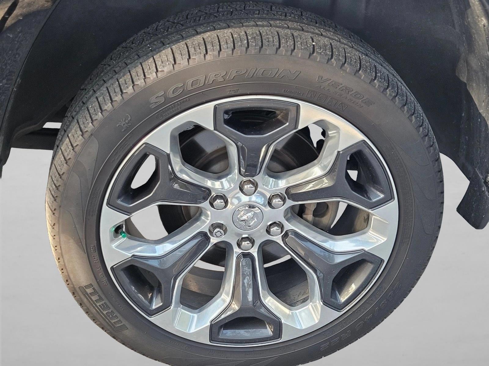 2020 RAM 1500 Limited 4x2 Crew Cab 5'7" Box