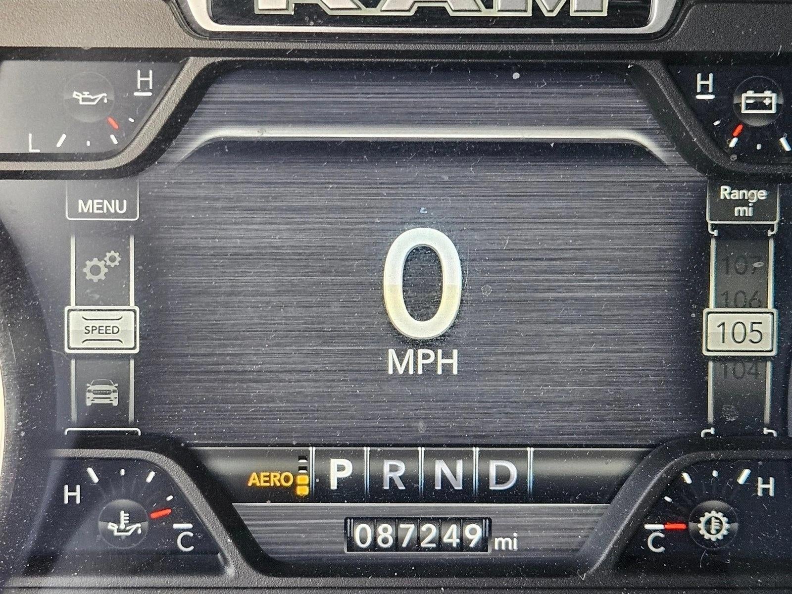 2019 RAM 1500 Laramie 4x4 Quad Cab 6'4" Box