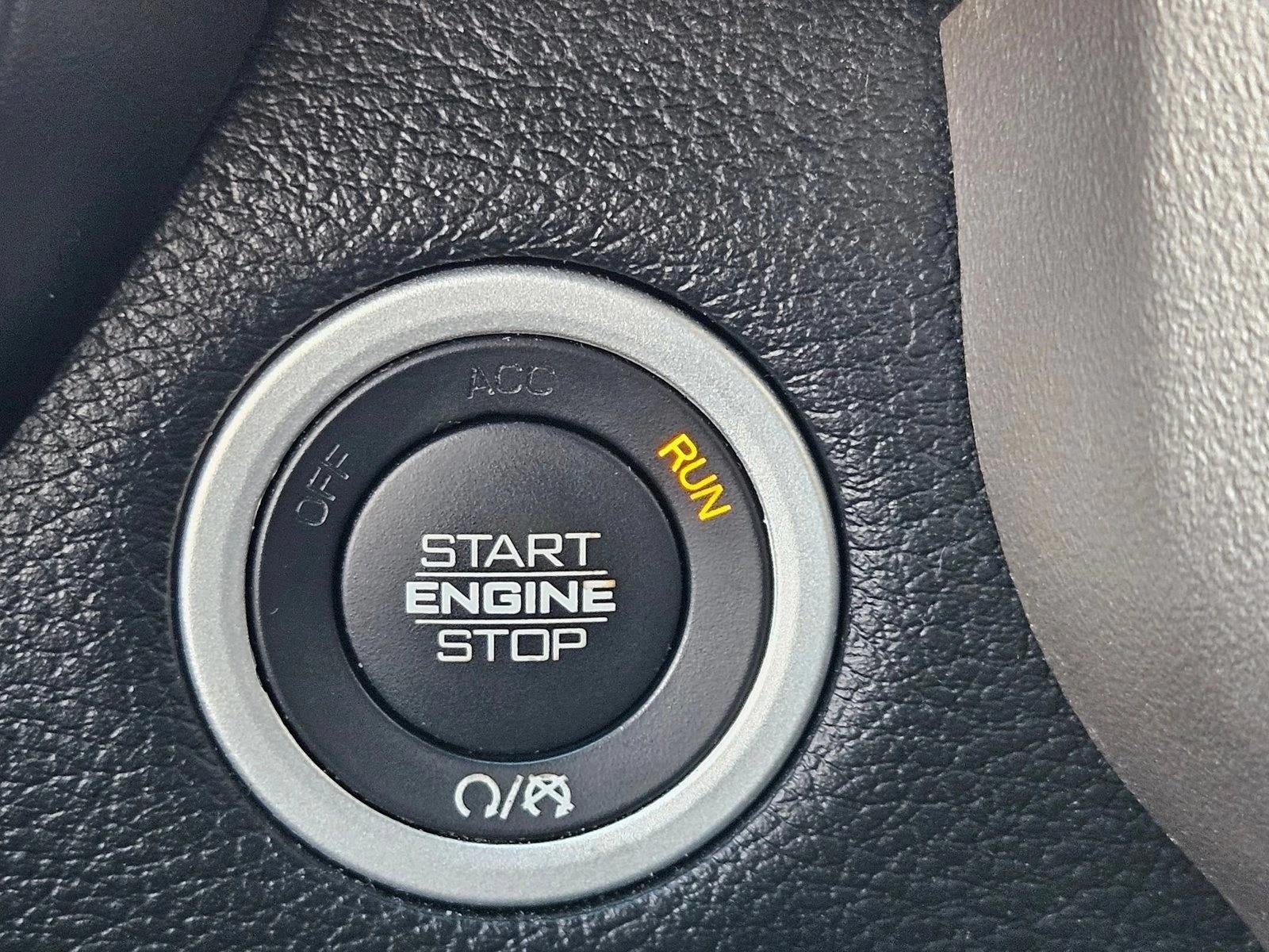 2019 RAM 1500 Laramie 4x4 Quad Cab 6'4" Box
