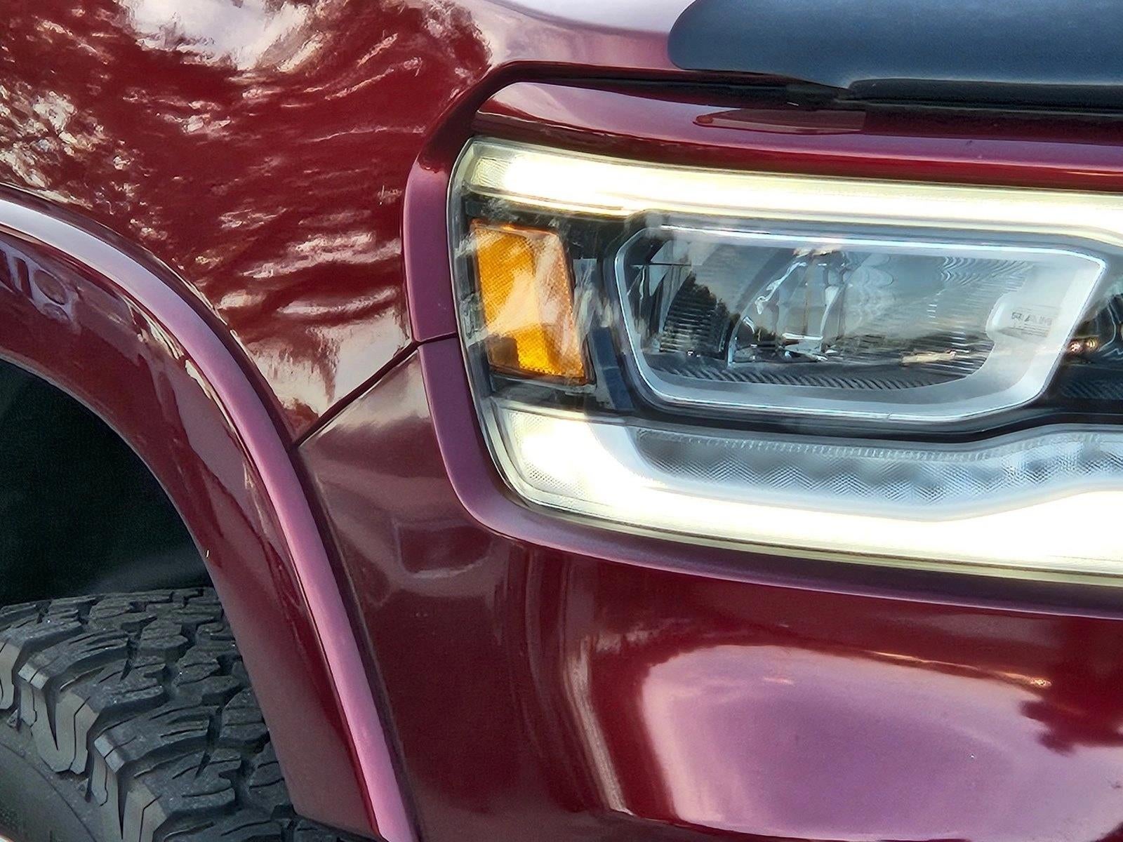 2019 RAM 1500 Laramie 4x4 Quad Cab 6'4" Box
