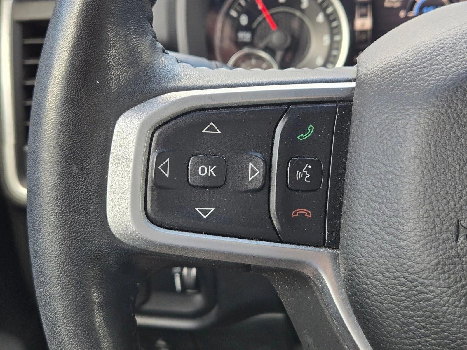 2020 RAM 1500 Big Horn 4x4 Crew Cab 5'7" Box