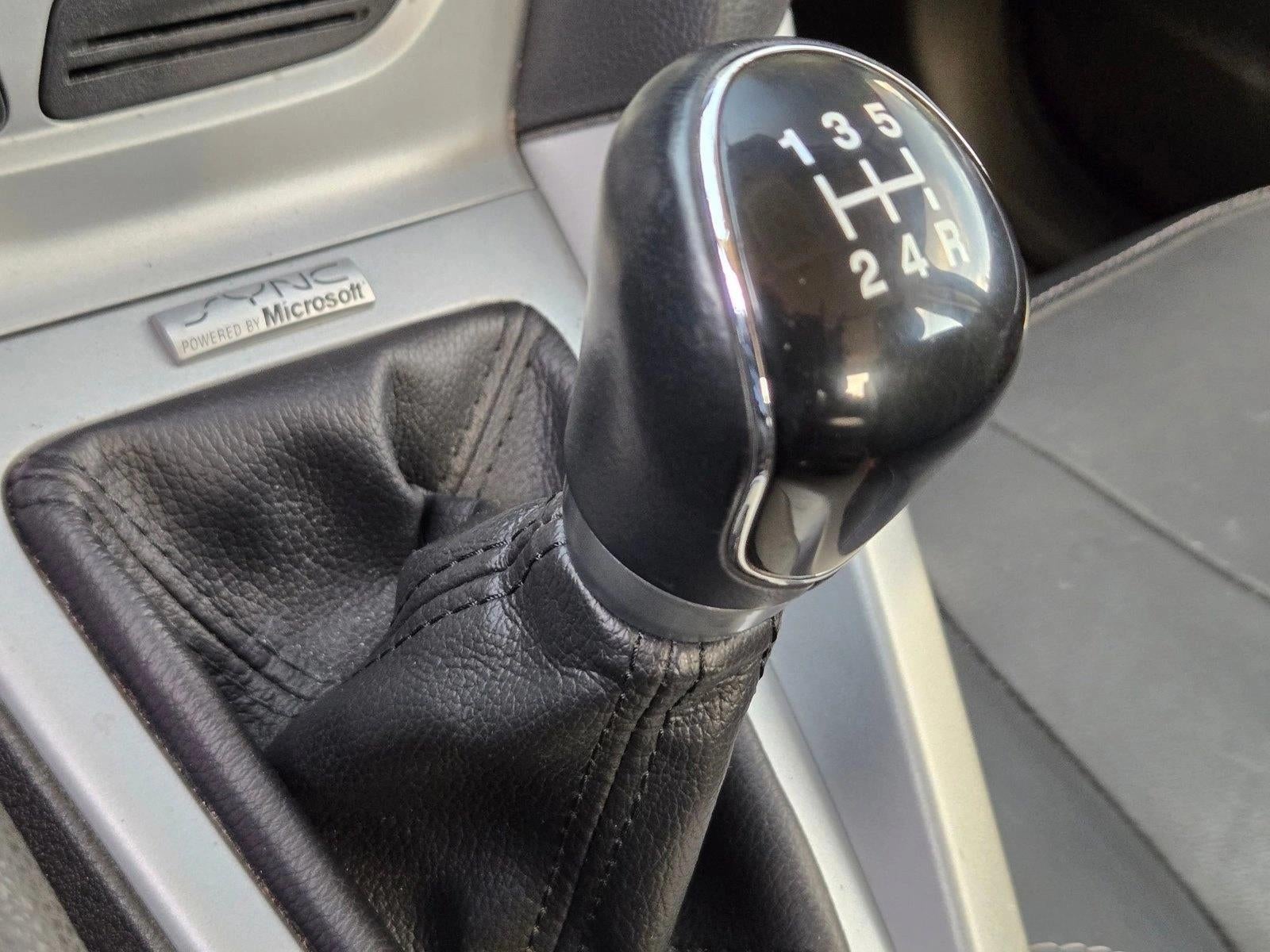 2014 Ford Focus 4dr Sdn SE