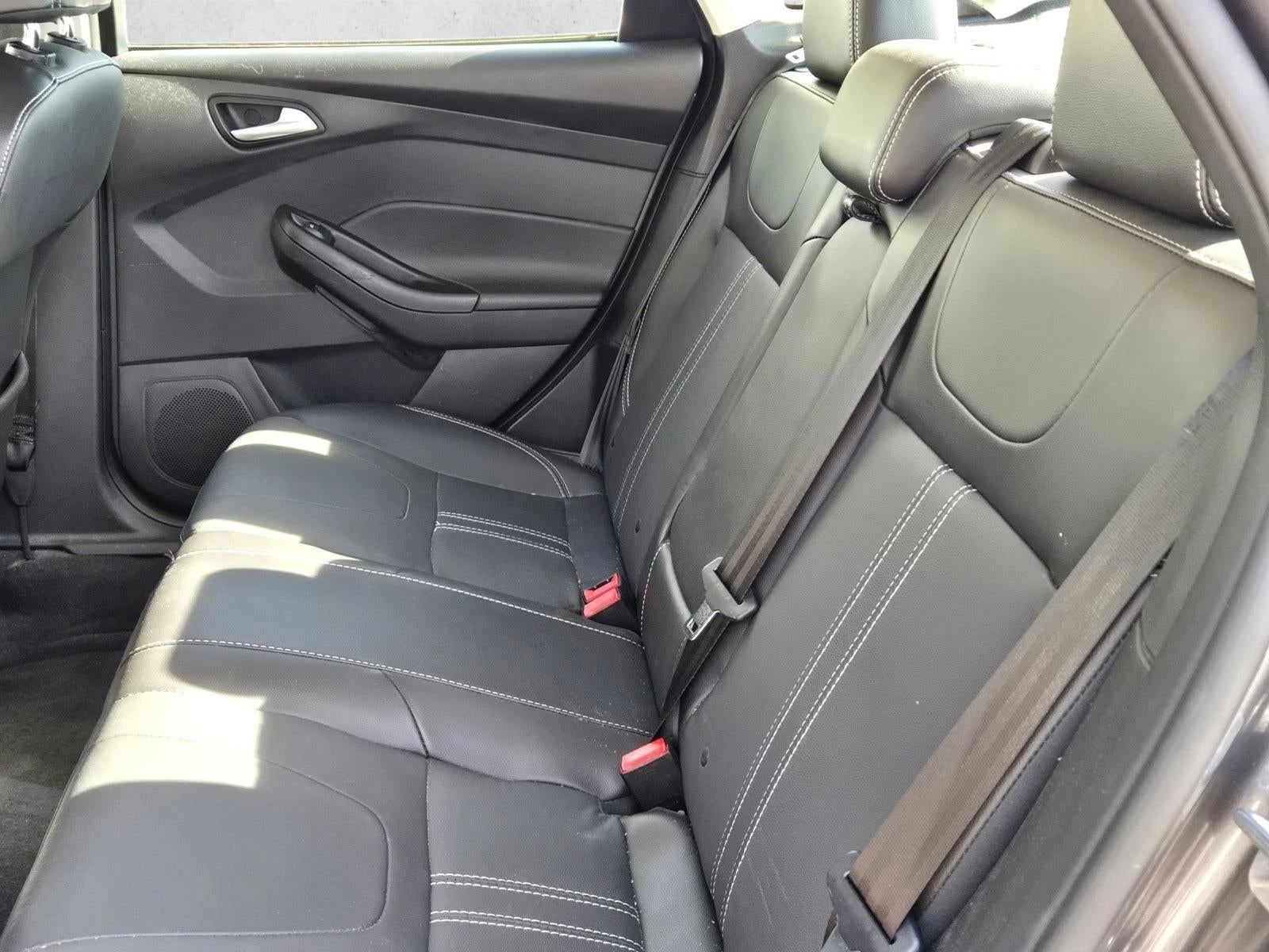 2014 Ford Focus 4dr Sdn SE