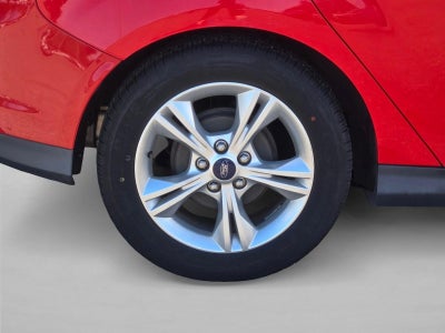 2014 Ford Focus 5dr HB SE