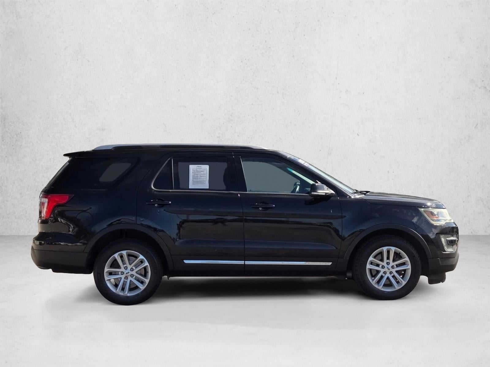2017 Ford Explorer XLT FWD