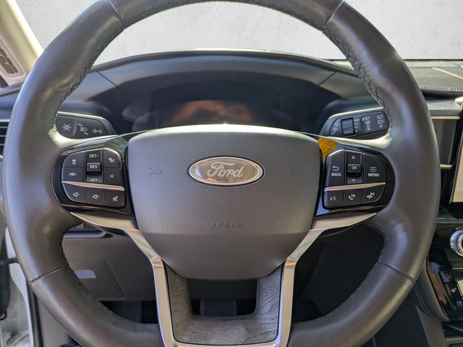 2024 Ford Explorer Platinum 4WD