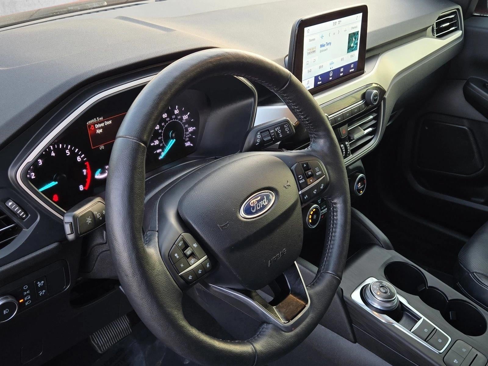 2020 Ford Escape SEL FWD