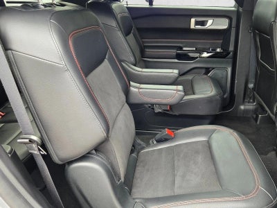 2023 Ford Explorer ST-Line RWD