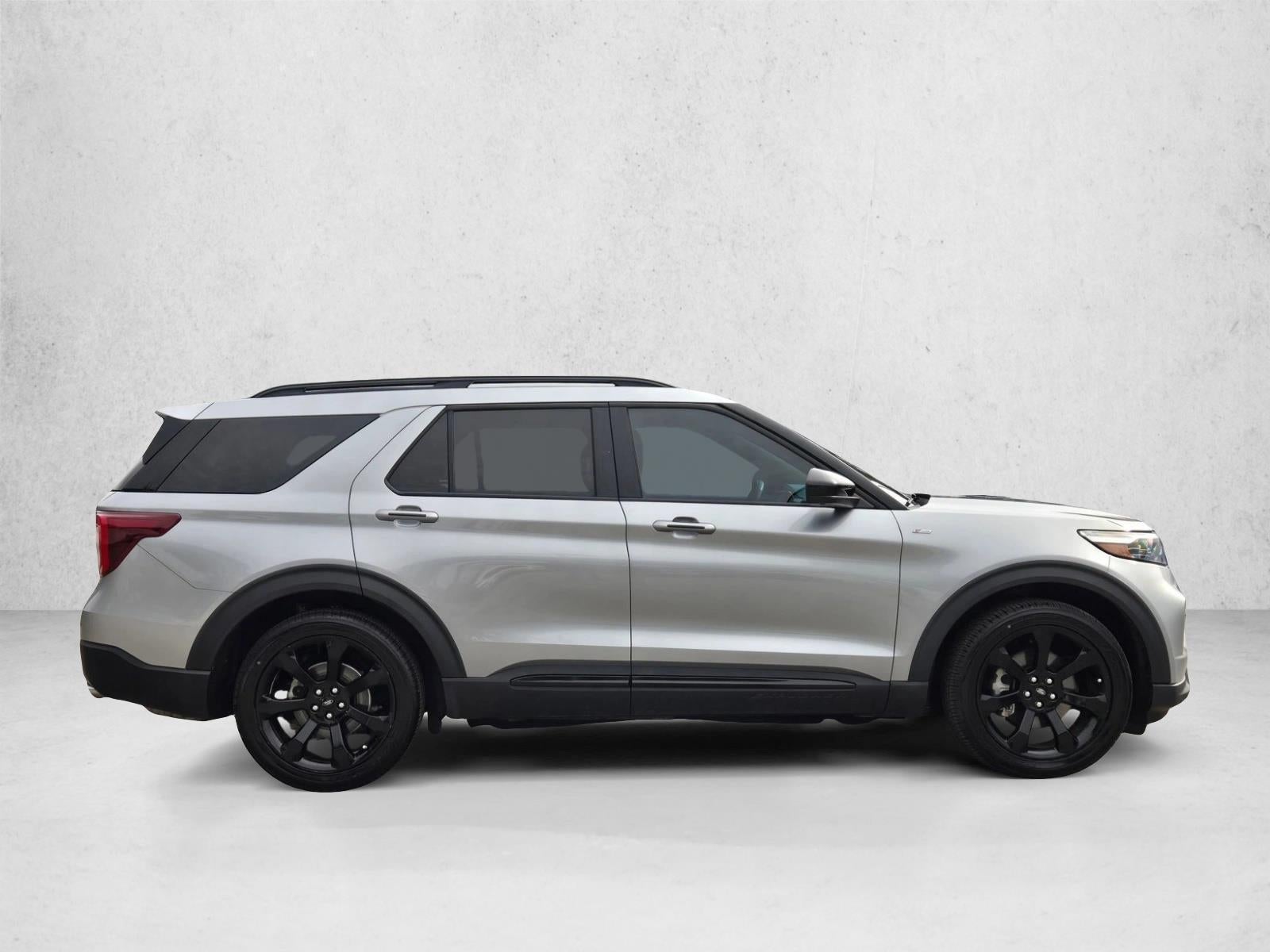2023 Ford Explorer ST-Line RWD