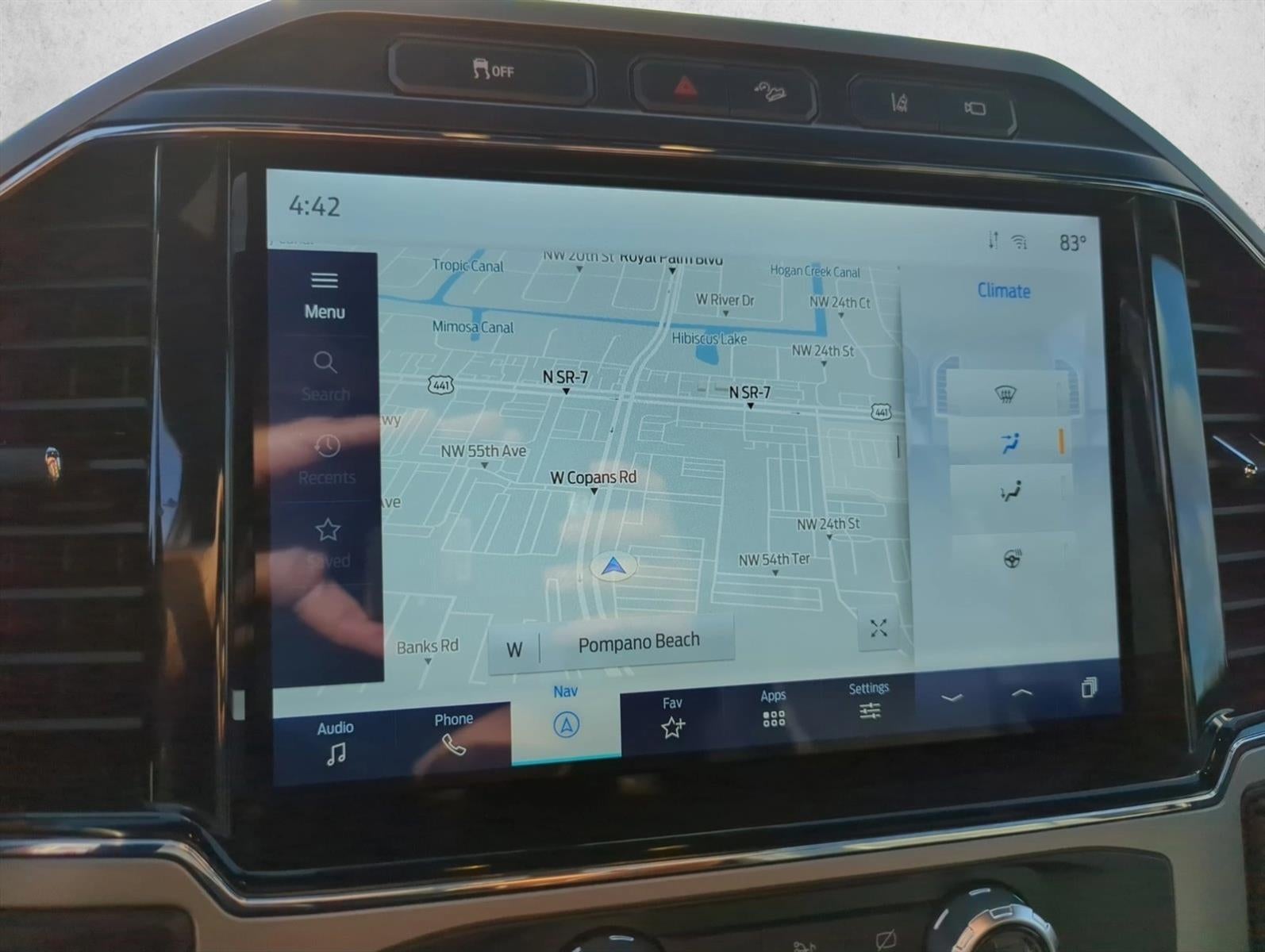 2022 Ford Super Duty F-250 SRW LARIAT 4WD Crew Cab 6.75' Box