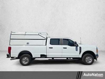 2023 Ford Super Duty F-350 SRW XL 4WD Crew Cab 6.75' Box