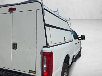 2023 Ford Super Duty F-350 SRW XL 4WD Crew Cab 6.75' Box