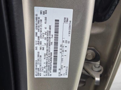 2018 Ford Super Duty F-350 DRW Platinum 4WD Crew Cab 8' Box