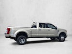 2018 Ford Super Duty F-350 DRW Platinum 4WD Crew Cab 8' Box