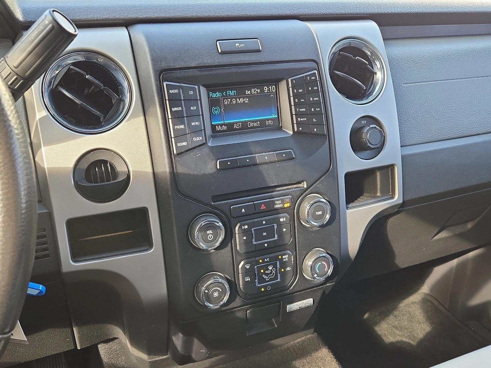 2014 Ford F-150 2WD SuperCrew 5-1/2 Ft Box XLT