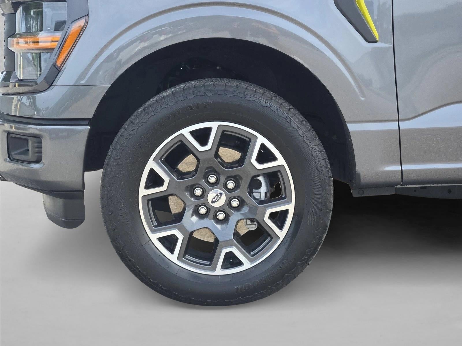 2025 Ford F-150 STX 4WD SuperCrew 5.5' Box