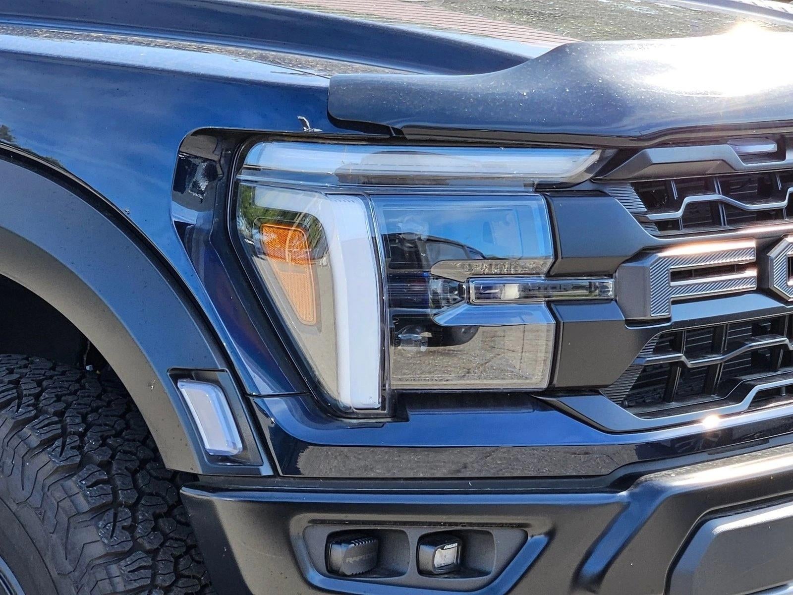 2025 Ford F-150 Raptor 4WD SuperCrew 5.5' Box