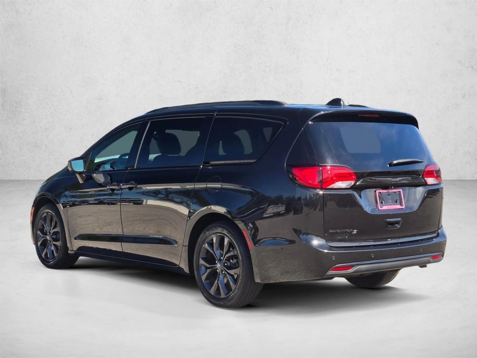 2020 Chrysler Pacifica Touring L Plus FWD
