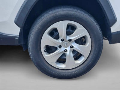 2021 Toyota RAV4 LE FWD (GS)