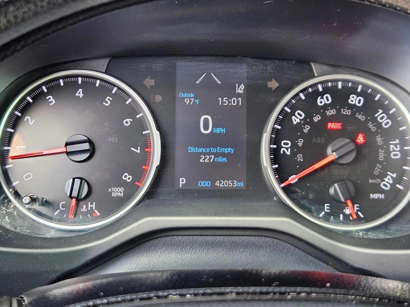 2021 Toyota RAV4 LE FWD (GS)