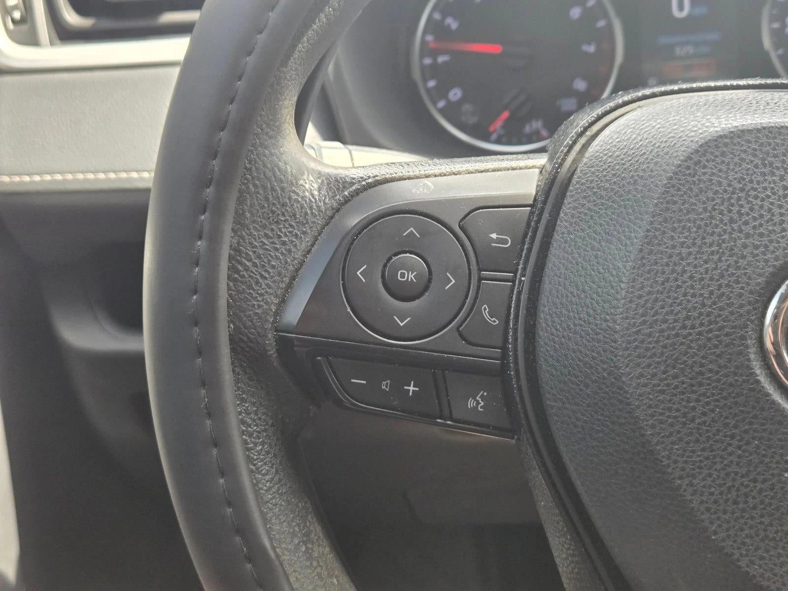 2021 Toyota RAV4 XLE FWD (GS)