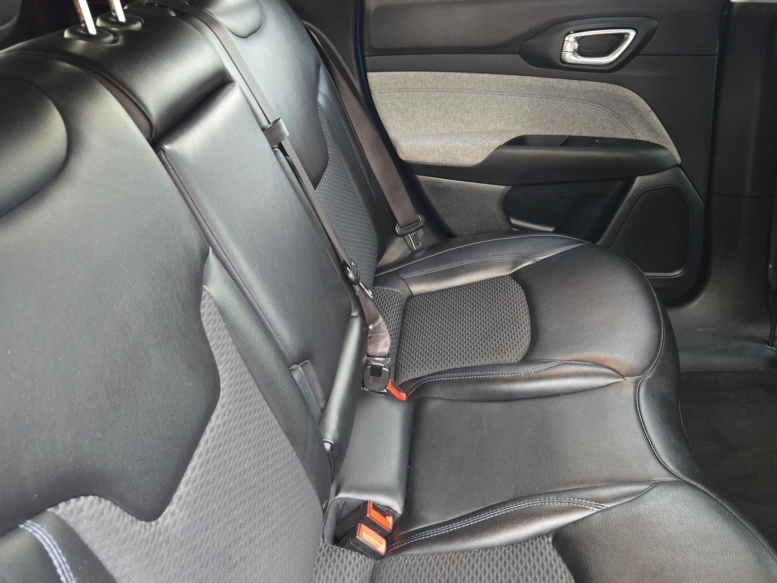 2022 Jeep Compass Latitude FWD