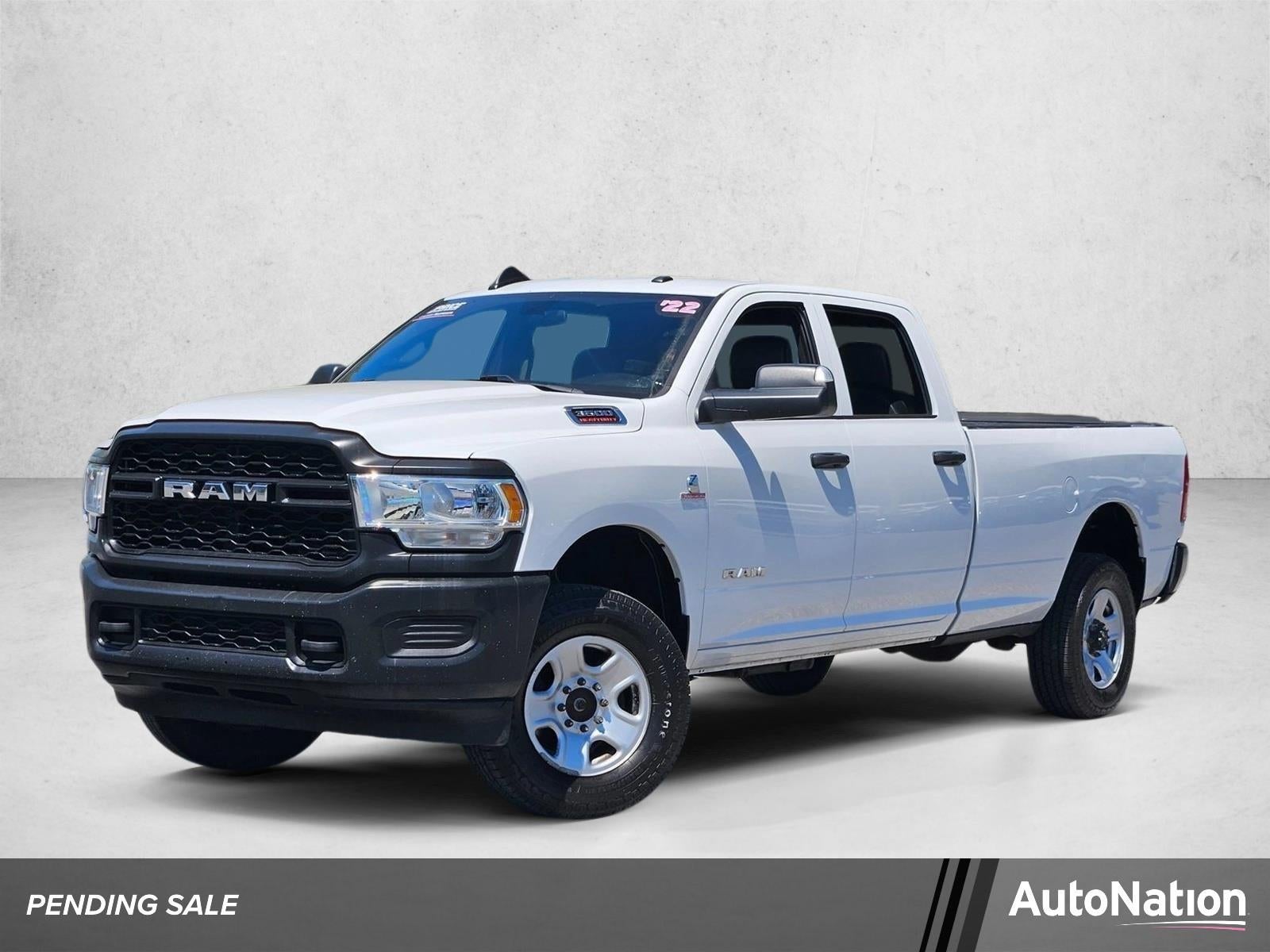 2022 RAM 3500 Tradesman 4x4 Crew Cab 8' Box